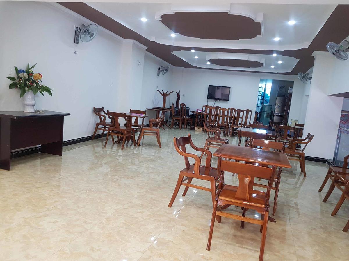 Tay Nguyen Hotel Kon Tum Exterior foto