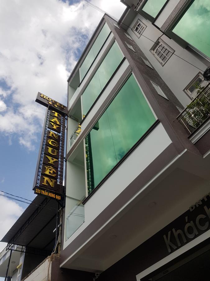 Tay Nguyen Hotel Kon Tum Exterior foto
